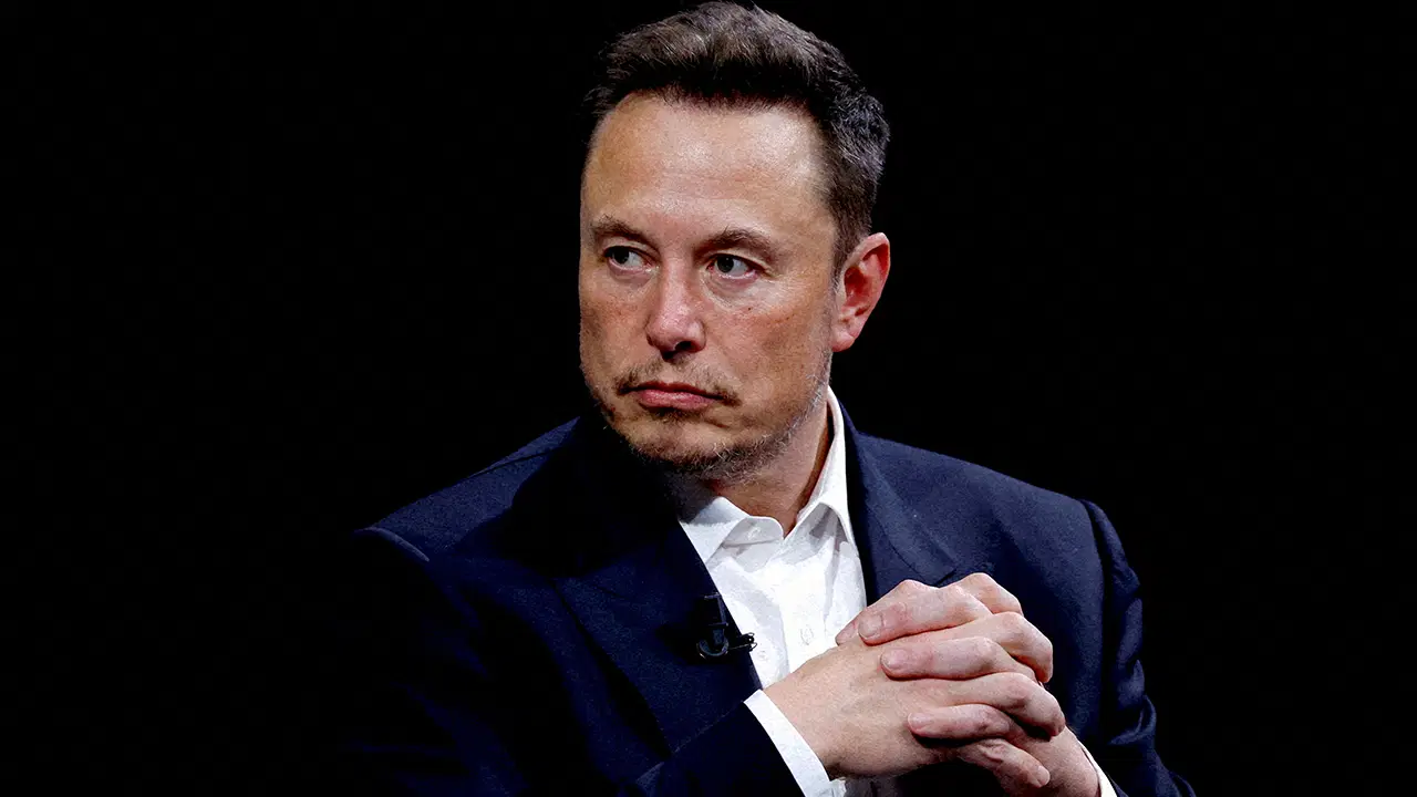 Polonya'dan 'Elon Musk' çıkışı: 'Savaş suçundan para kazanıyor'